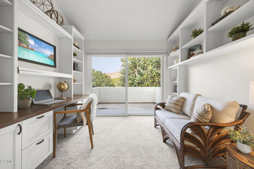 2205 Vina Del Mar