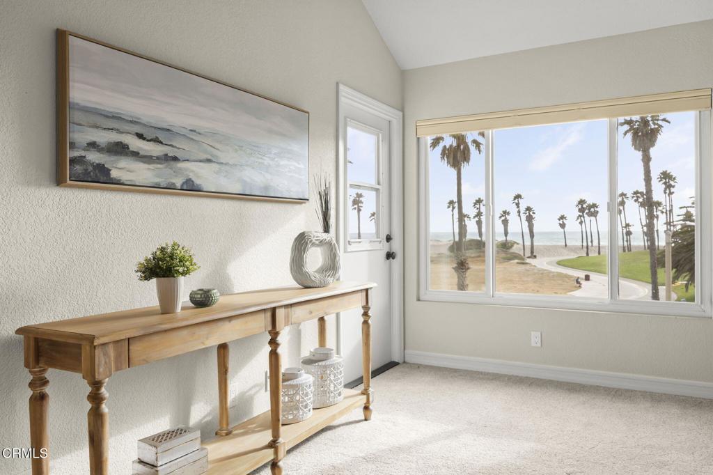 2205 Vina Del Mar