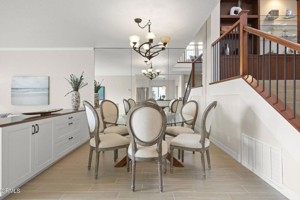 2205 Vina Del Mar