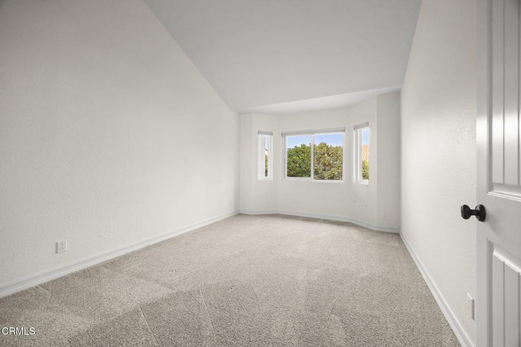 2205 Vina Del Mar