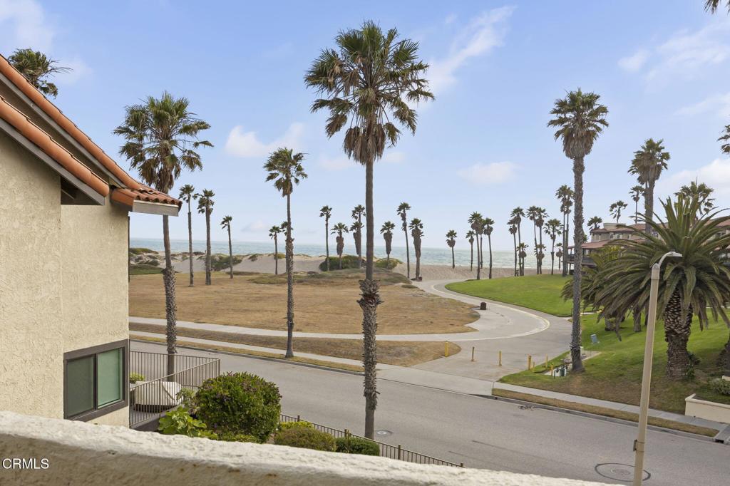2205 Vina Del Mar