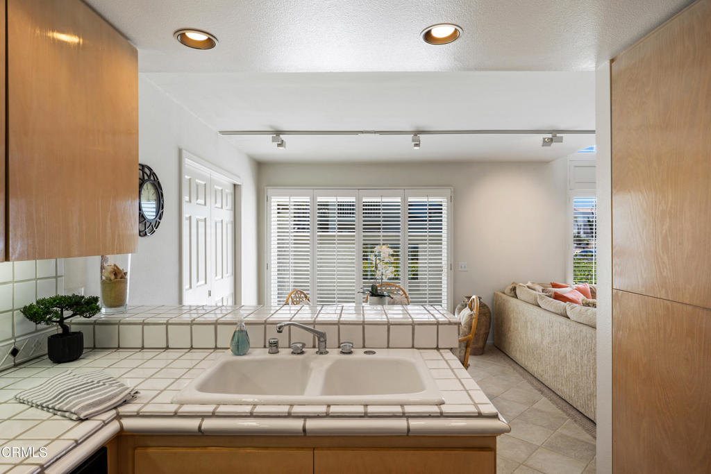 3310 Sunset Lane