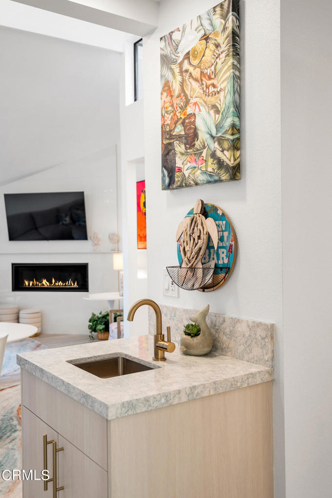 2947 Harbor Boulevard