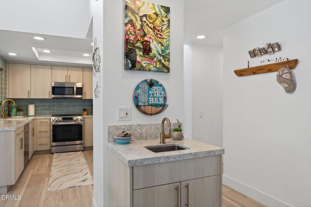 2947 Harbor Boulevard