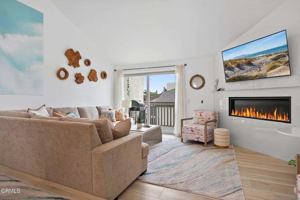 2947 Harbor Boulevard