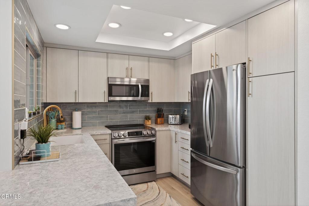 2947 Harbor Boulevard