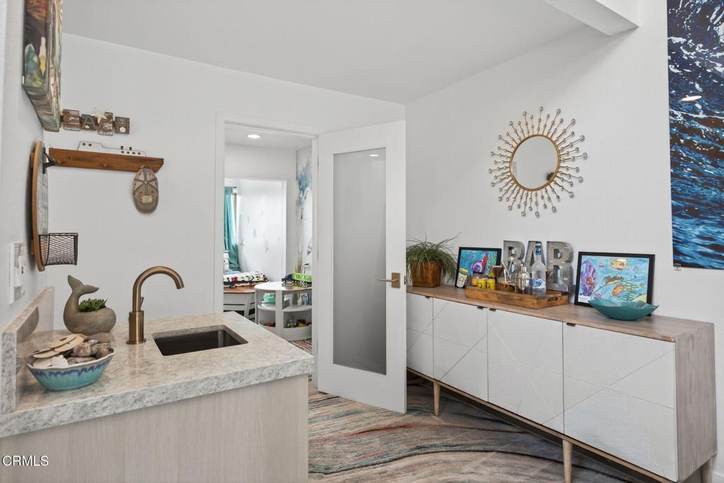 2947 Harbor Boulevard