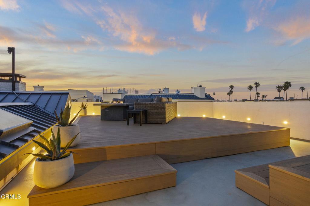 3256 Ocean Drive