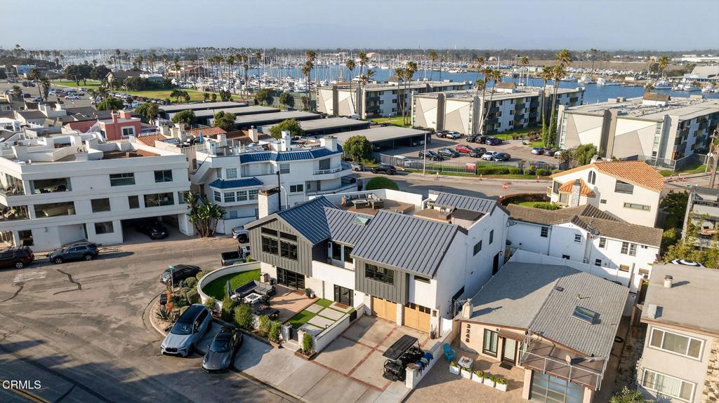 3256 Ocean Drive