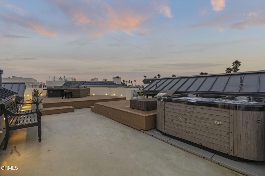 3256 Ocean Drive