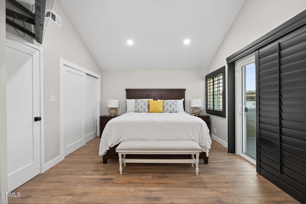 1199 New Bedford Court