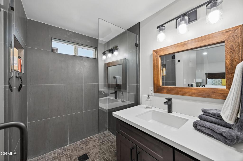 1199 New Bedford Court