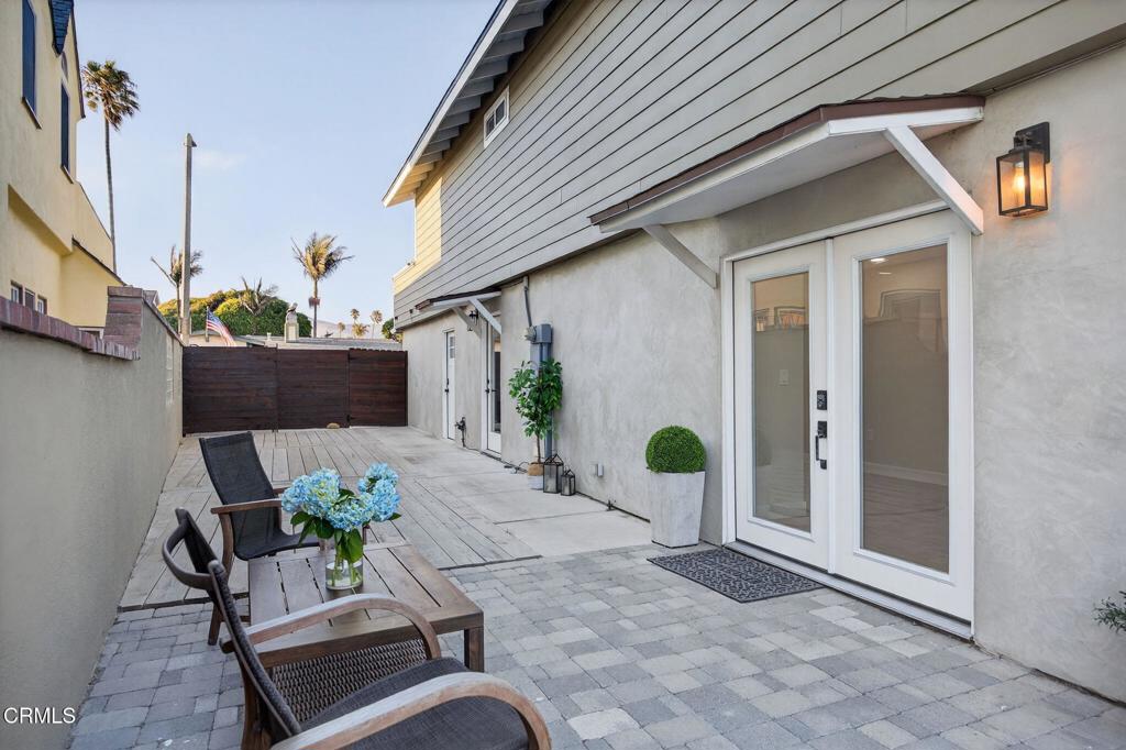 1199 New Bedford Court