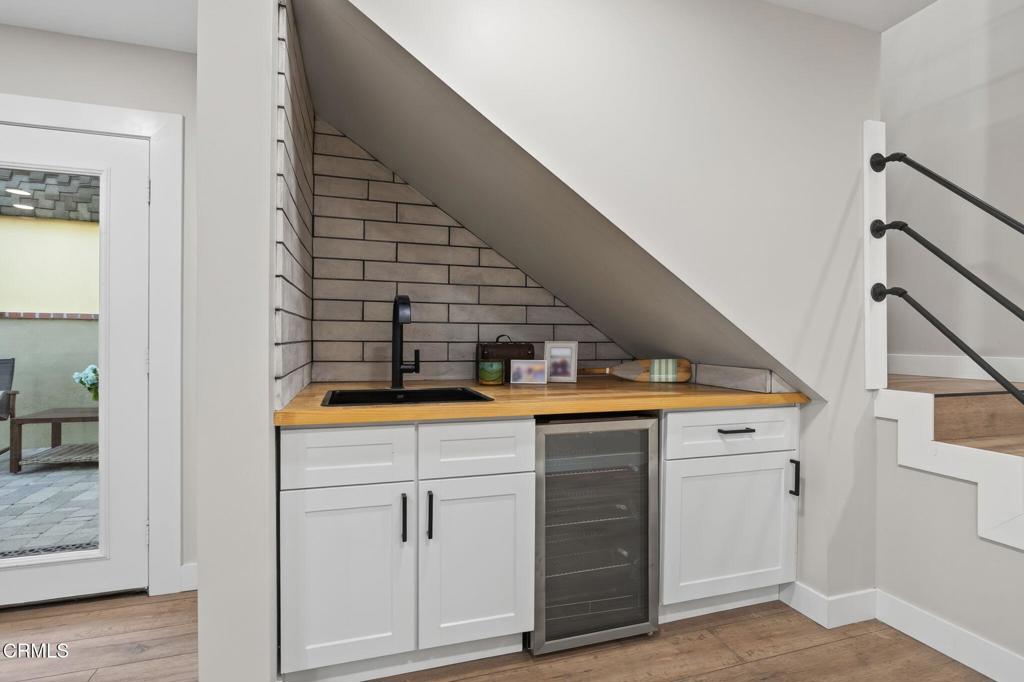 1199 New Bedford Court