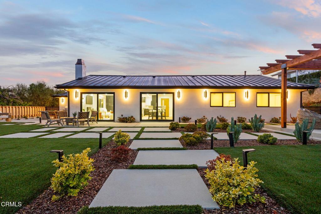 978 Colina Vista