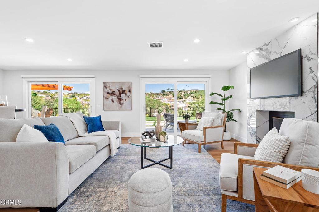 978 Colina Vista