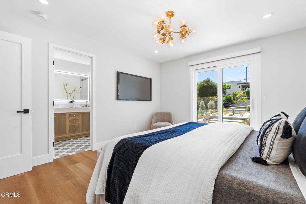 978 Colina Vista
