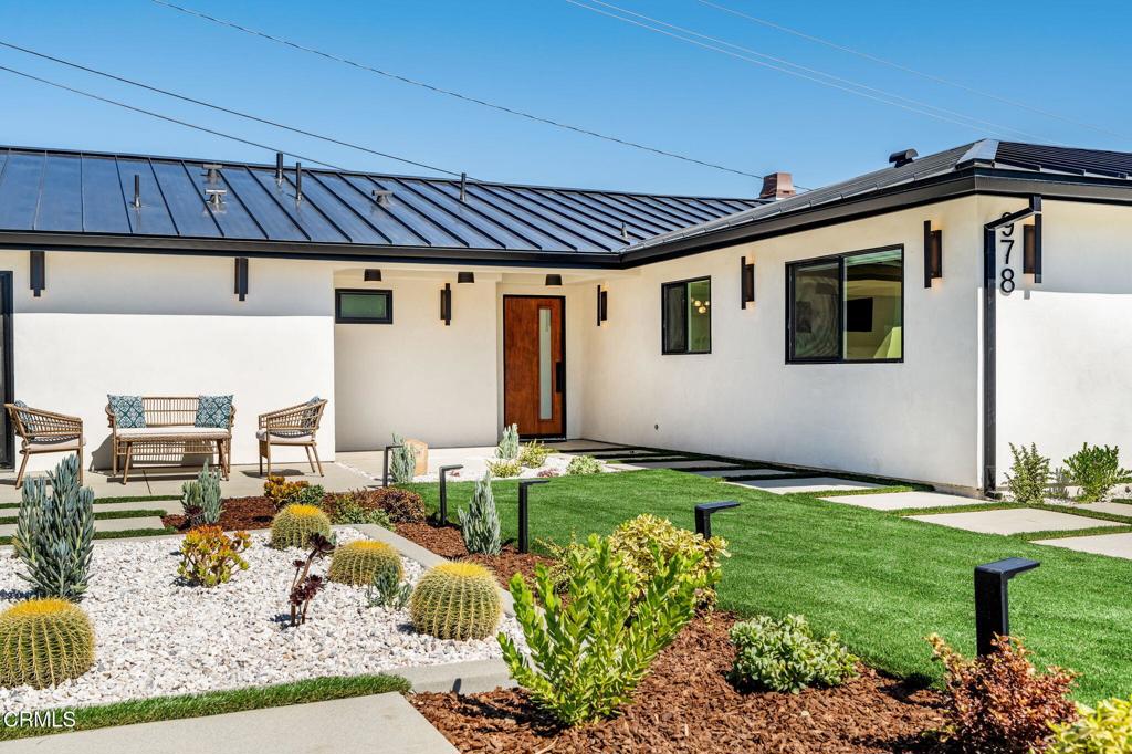 978 Colina Vista
