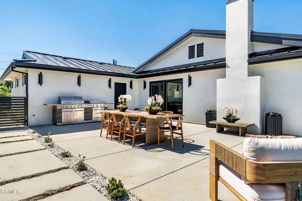 978 Colina Vista