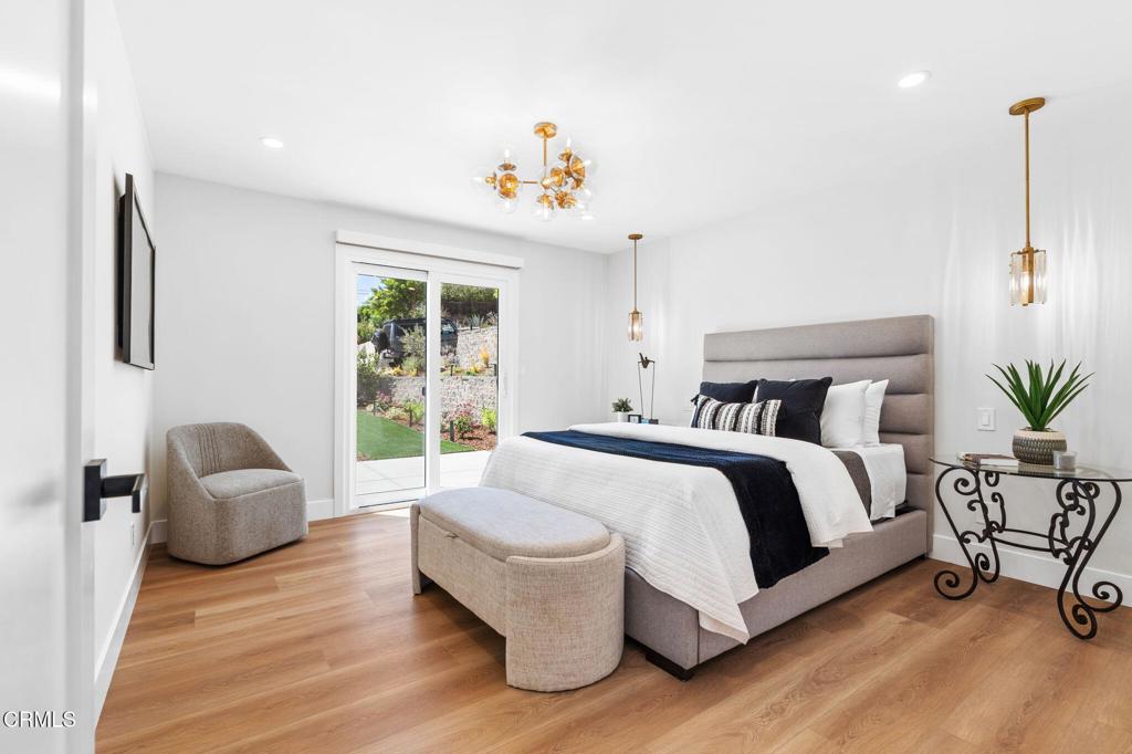 978 Colina Vista