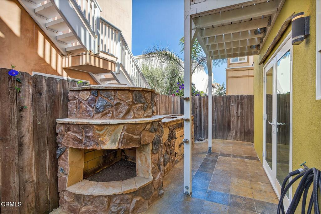 3715 Sunset Lane
