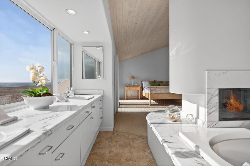 4169 Ocean Drive