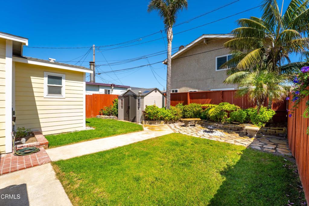 136 Los Angeles Avenue