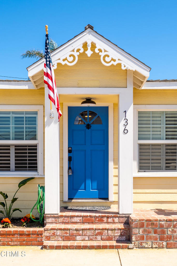 136 Los Angeles Avenue