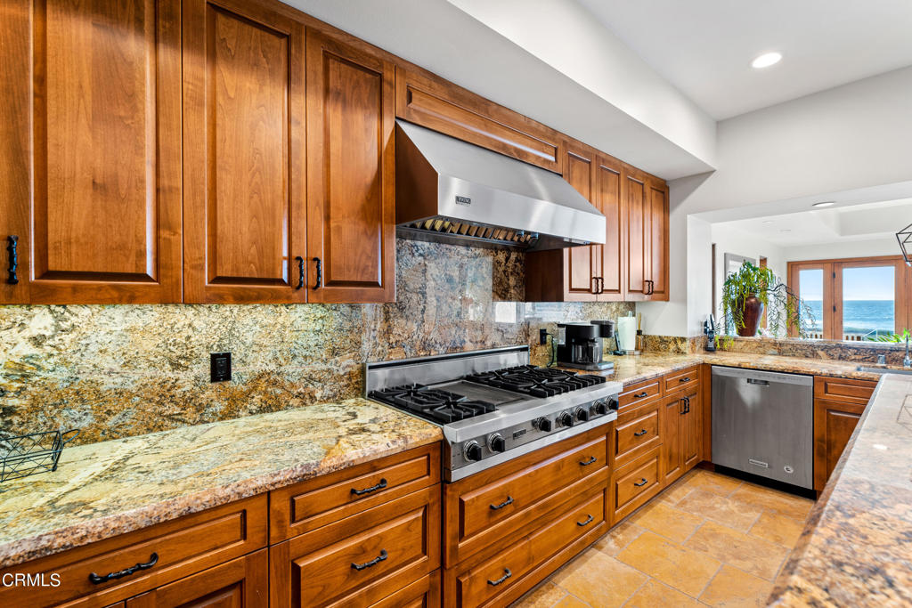 1417 Marine Way