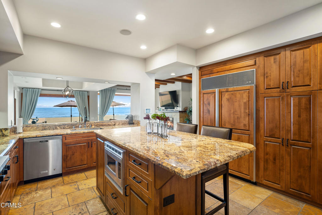1417 Marine Way