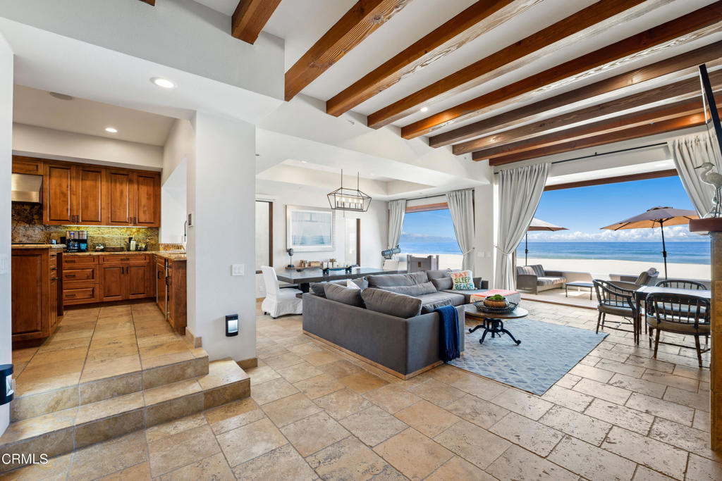 1417 Marine Way