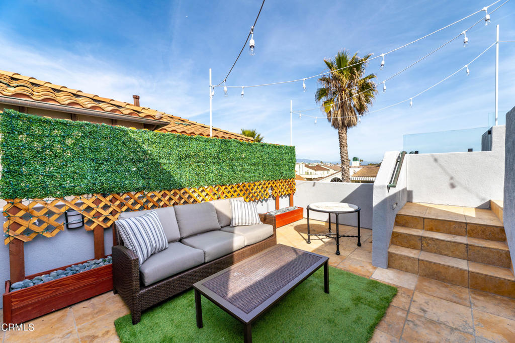 1417 Marine Way