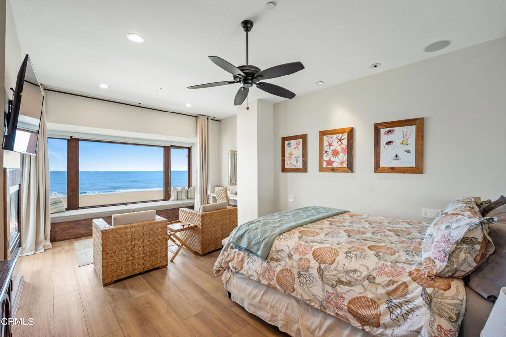 1417 Marine Way