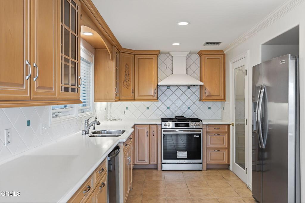 124 San Nicholas Avenue