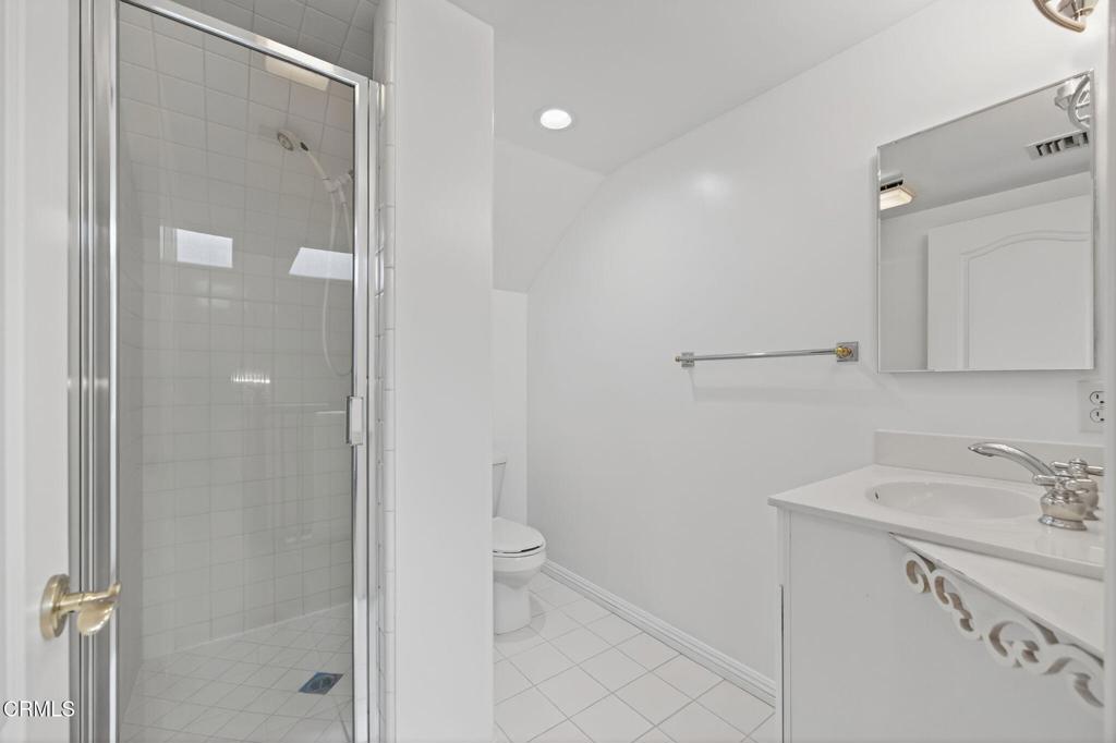 124 San Nicholas Avenue