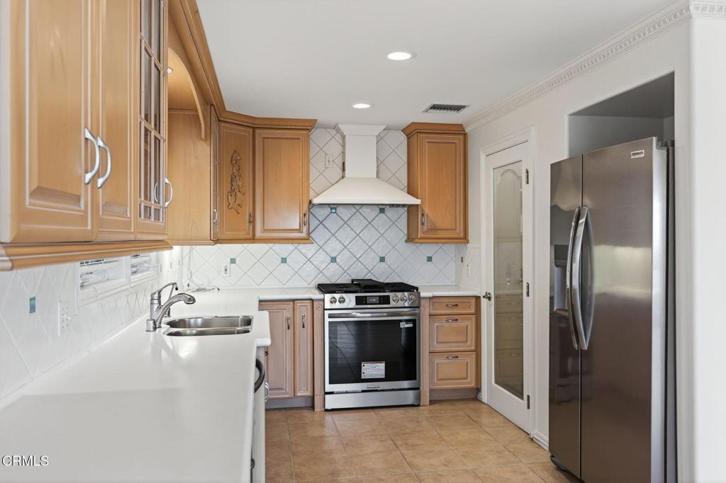 124 San Nicholas Avenue