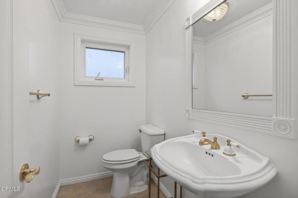 124 San Nicholas Avenue