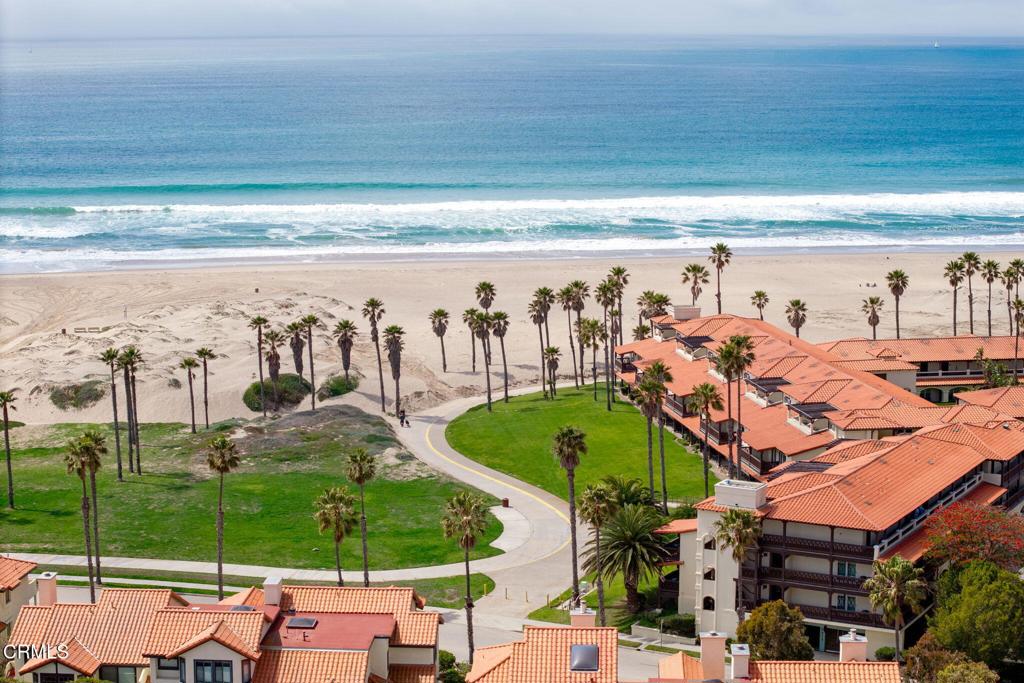 2202 Martinique Lane