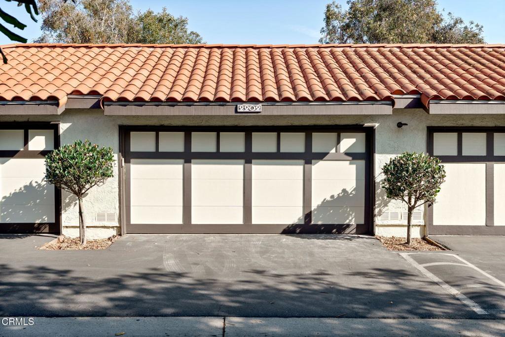 2202 Martinique Lane