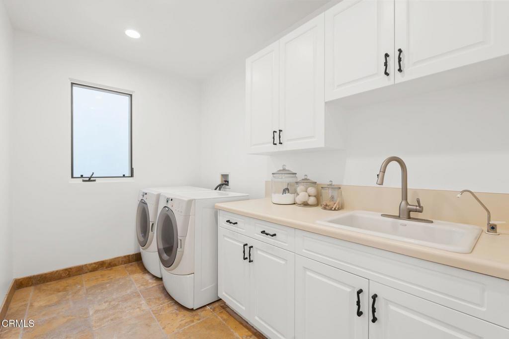 1417 Marine Way