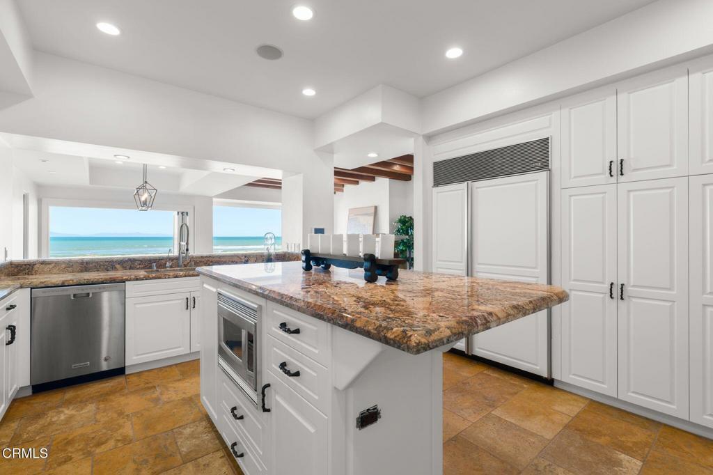 1417 Marine Way