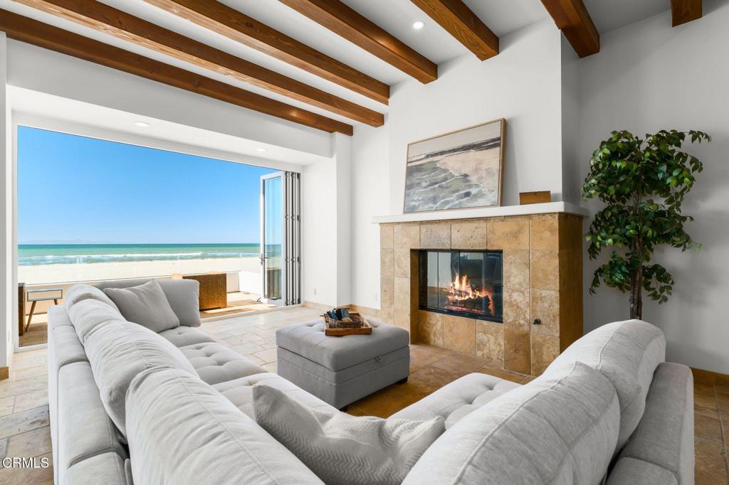 1417 Marine Way