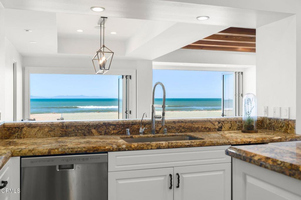 1417 Marine Way