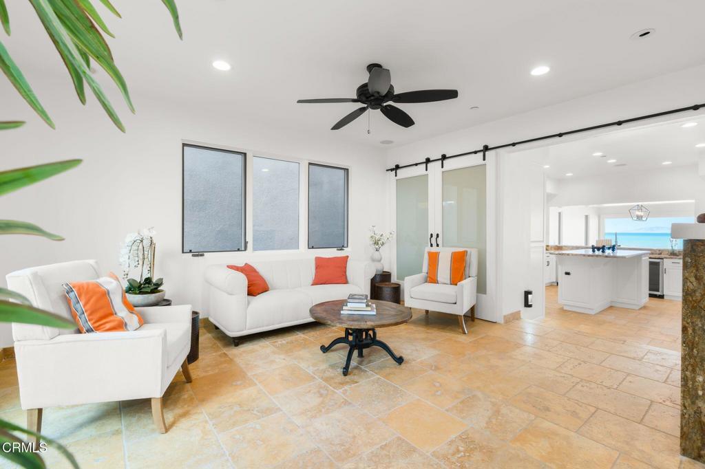 1417 Marine Way