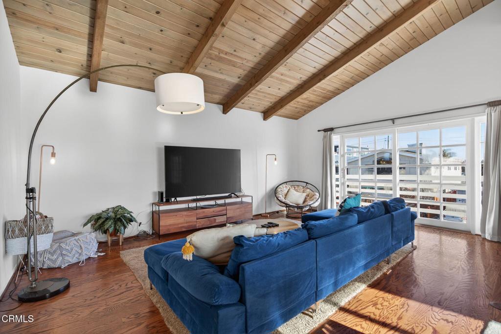 137 Santa Monica Avenue