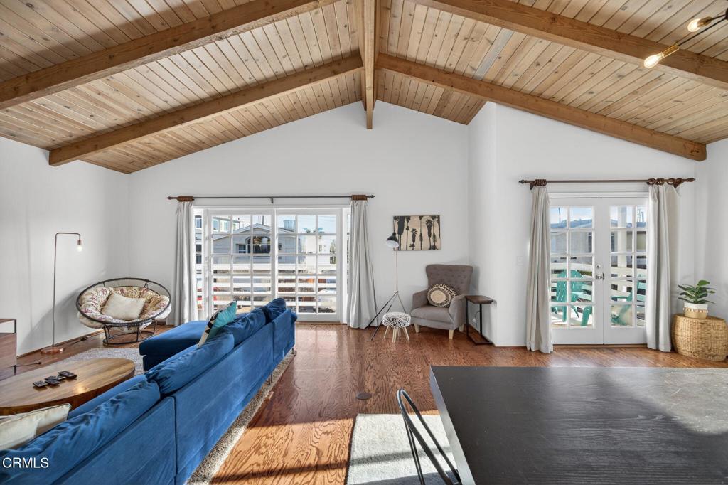 137 Santa Monica Avenue