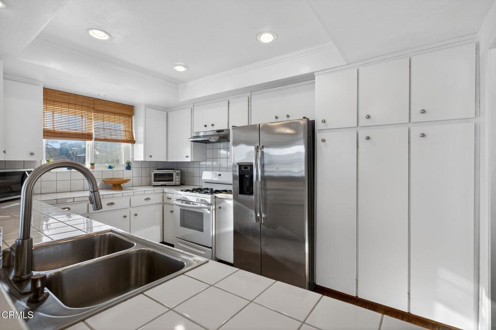 137 Santa Monica Avenue