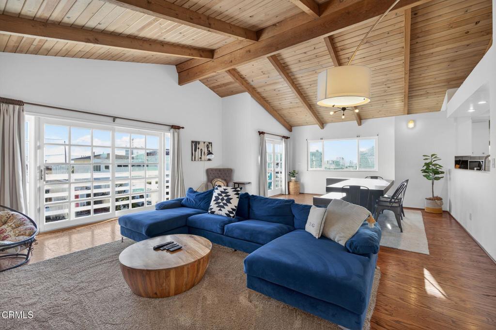 137 Santa Monica Avenue