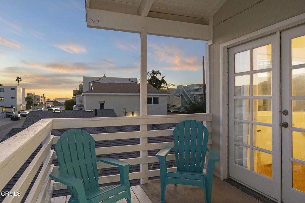 137 Santa Monica Avenue