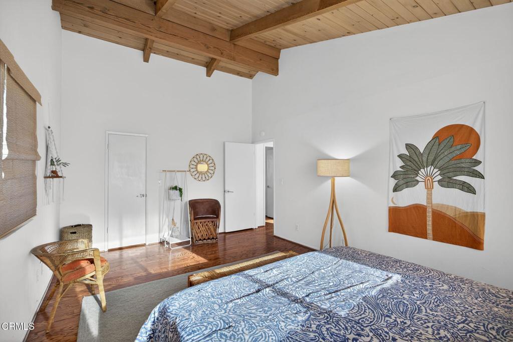 137 Santa Monica Avenue